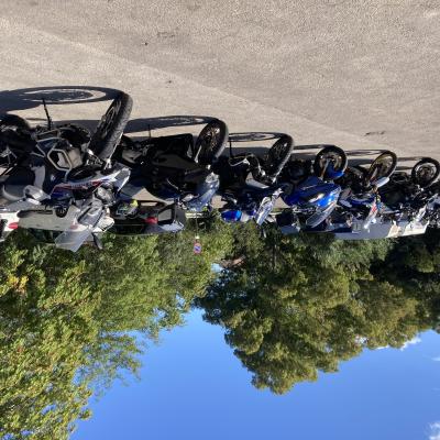 006 Le Nostre Bmbe Schierate A Caltanissetta Durante Un Coffe Break