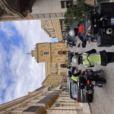 025 Raggiungiamo La Piazzetta Adiacente Alla Chiesa Di San Francesco D Assisi Dove Parcheggiamo