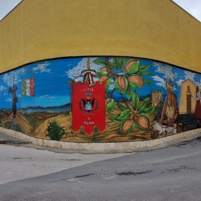 015 Le Due Facce Del Murales