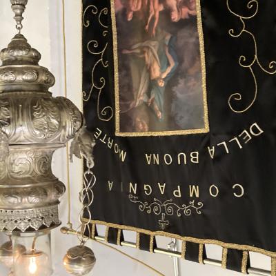 026 Il Fercolo Di San Giacomo Viene Portato In Processione Su Un Altro Fercolo Custodito Nell Oratorio Della Buona Morte Attiguo Al Tempio