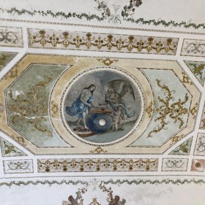 042 Autentico Palazzo Seicentesco Grazie Agli Ultimi Restauri E Possibile Ammirarne Nel Piano Nobiliare Decorazioni E Pitture A Secco