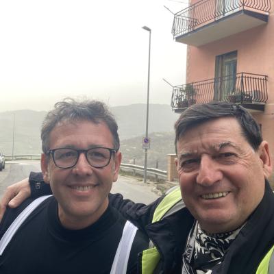 064 Un Selfie Con L Amico Giovanni