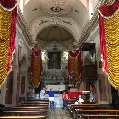 069 Nel 1576 Fu Collocato Nell Abside Il Grande Quadro Ad Olio Su Tavola Raffigurante La Visitazione Opera Dell Artista Napoletano Fabrizio Santafede