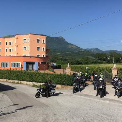 101 3 Giugno Il Gruppo Lascia L Hotel Hermitage