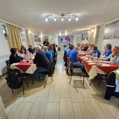 040 Ed Eccoci Seduti Finalmente Alla Trattoria Iquattro Canti Di Ferla