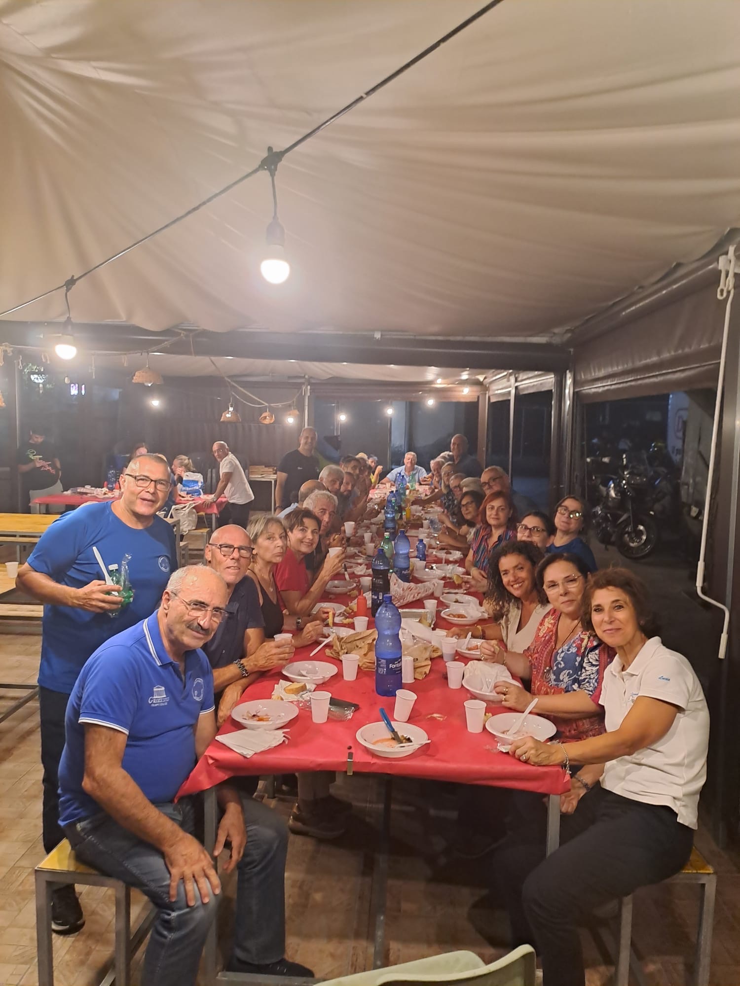 010 Altro Versante Della Tavola Gustavo E Company Tutto O Funnu