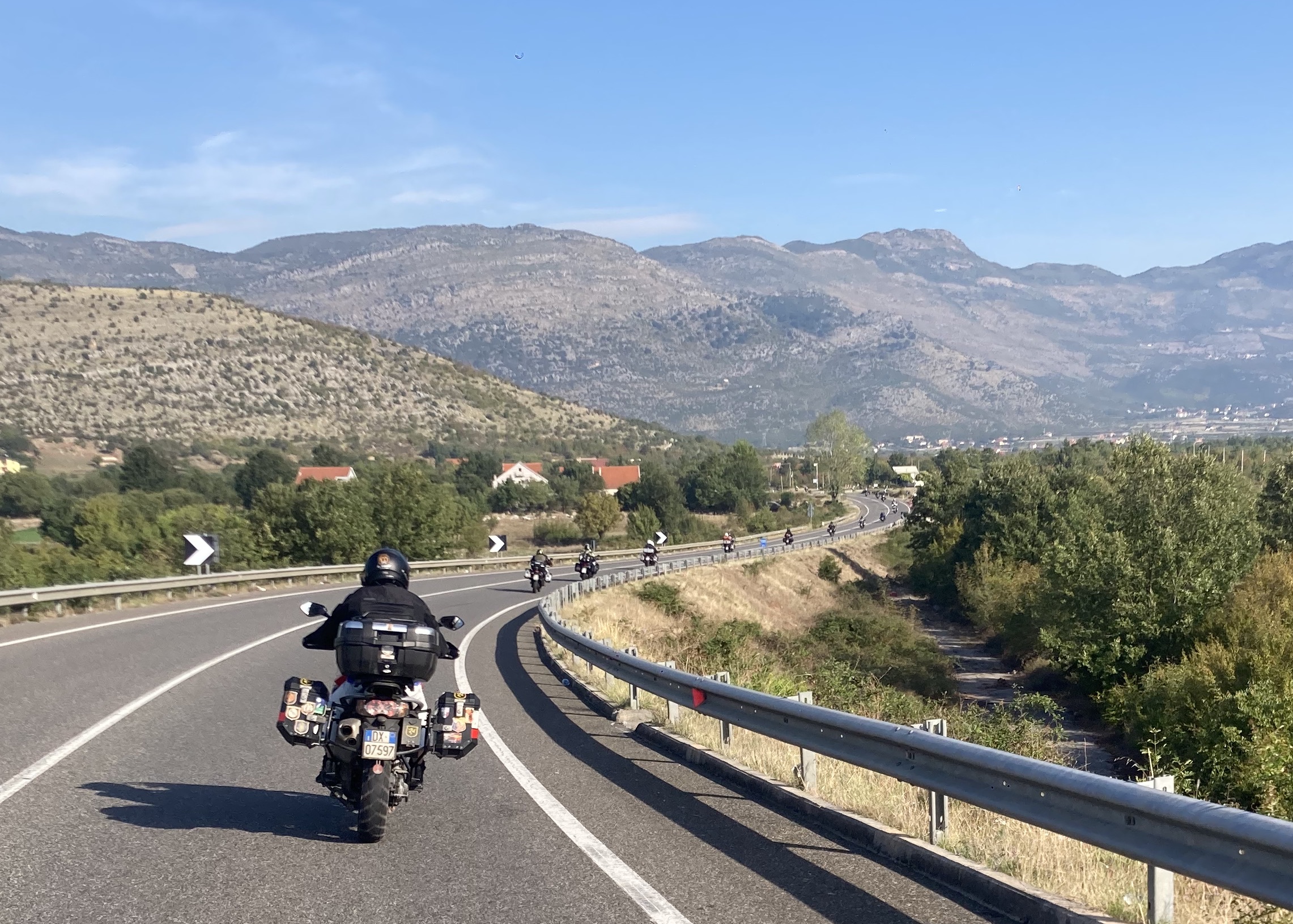 050 Sulla Sh1 Per Raggiugere La Dogana Del Montenegro