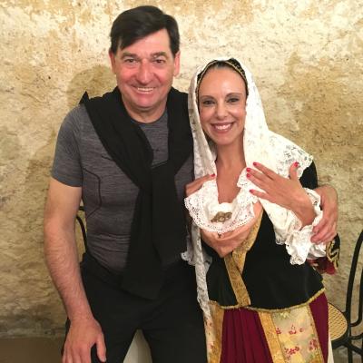 229 Paola Ci Riserva Una Sorpresa Indossando Un Vestito Tipico Sardo