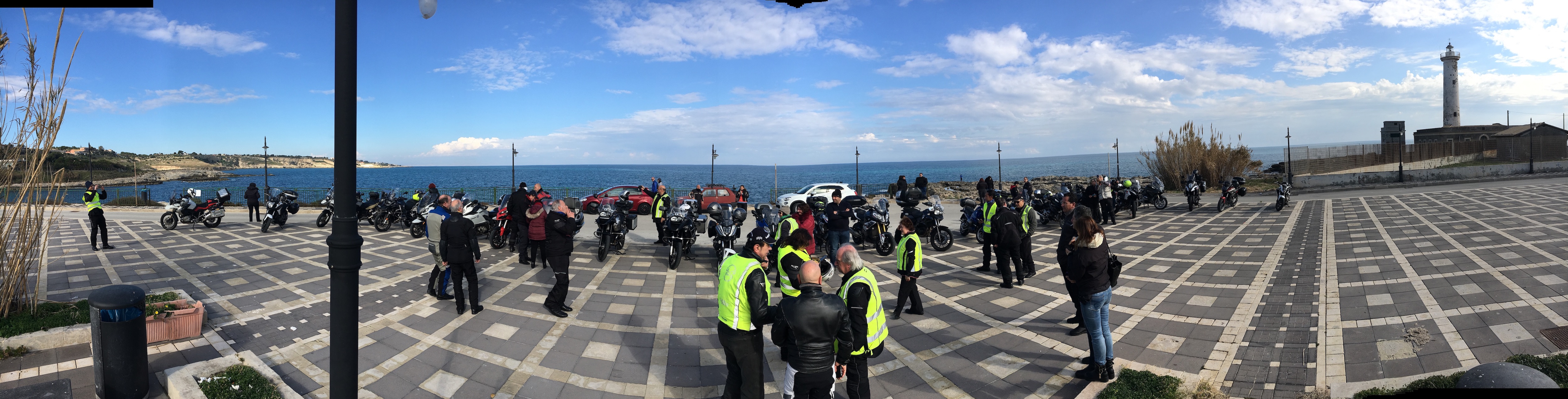 013 Una Panoramica Insieme Alle Nostre Bimbe