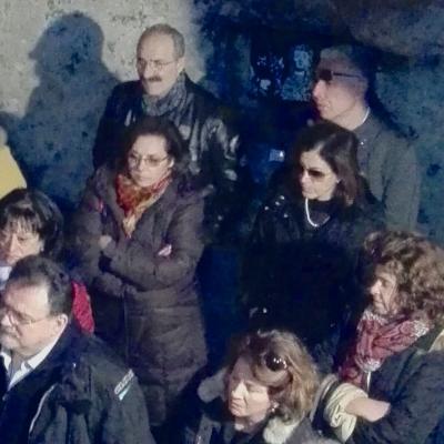 022 Gruppo Di Famiglia In Una Grotta