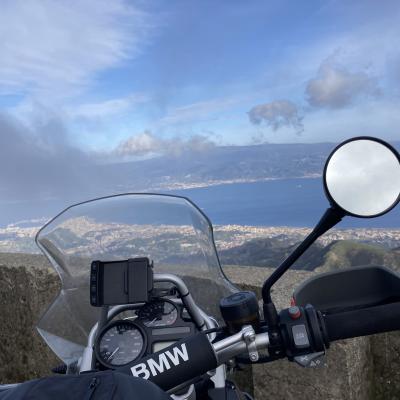 066 Dal Monte Dinnammare La Bambina Si Guarda Il Panorama