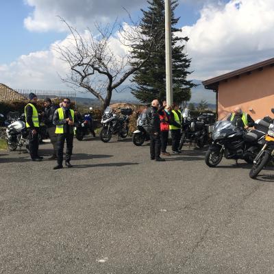 049 Un Po Alticci Ci Rimettiamo In Moto