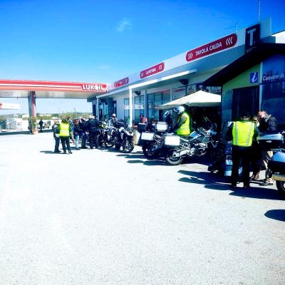 016 Caffe E I Saluti Per Il Prossimo Tour
