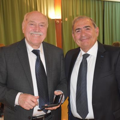 011 Le Colonne Dell Associazione Salvo E Biagio 