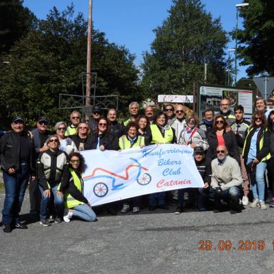 028 Sosta E Foto Di Gruppo A Canolo Nuova