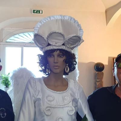 023 Silvio E Franco Insieme Alla Donna In Bianco