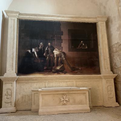 019 Cappella Del Castello Sull Altare Una Riproduzione Della Decollazione Di S Giovanni Di Caravaggio