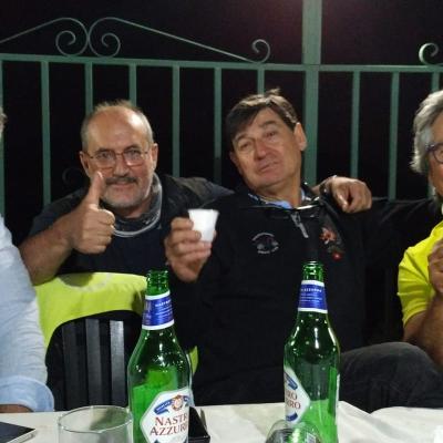 022 Chiudiamo In Bellezza Ubriaco Tutta Colpa Di Riccardo Che Mi Ha Fatto Bere