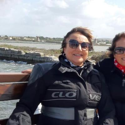 070 Le Amiche Ritrovate Patrizia E Elena