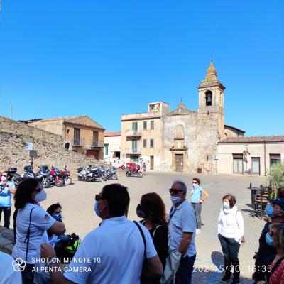 042 Rieccoci Alle Moto Con La Chiesa Di Maria Santissima Nuntiata