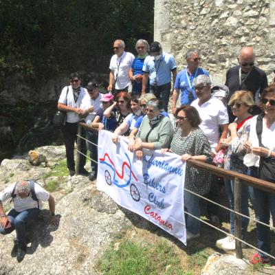 049 Da Tutti I Lati