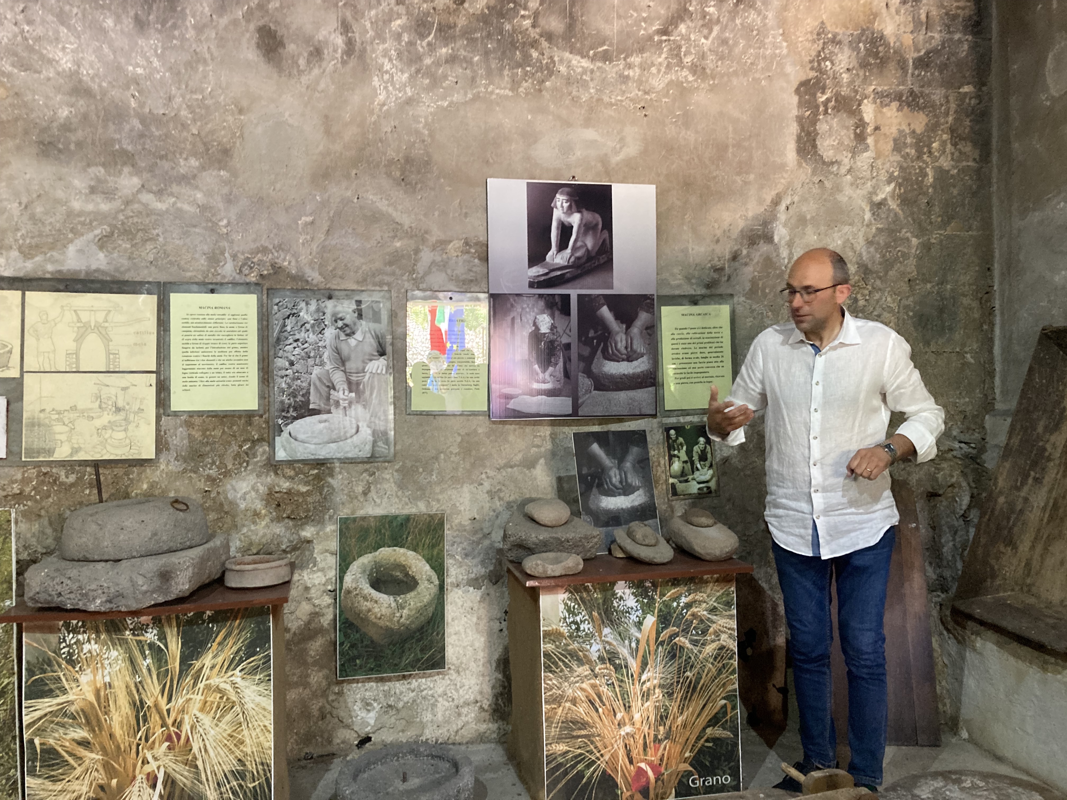 051 Ed Eccoci Dentro