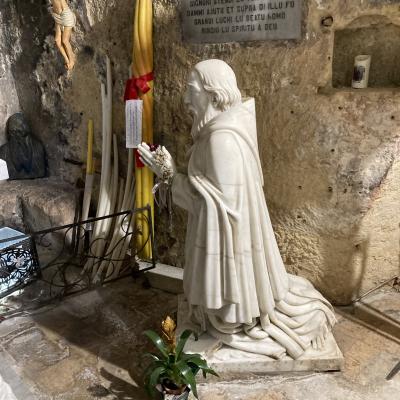 078 Al Suo Interno Custodisce Una Statua Marmorea Del Santo
