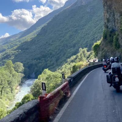 100 Il Fiume Lao Ci Accompagna Lungo La Strada Del Ritorno