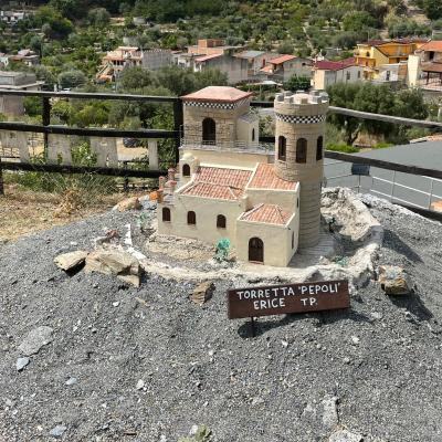 024 La Visita Guidata Fa Apprezzare Al Meglio Ogni Monumento Perche Te Ne Spiega La Storia