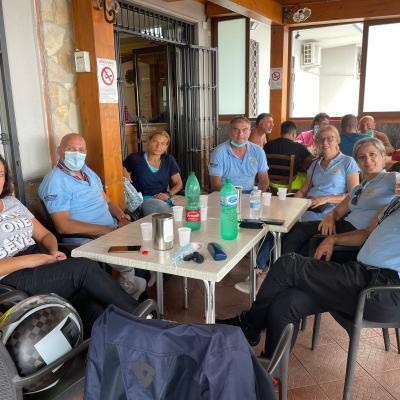 051 C E Chi Invece Preferisce Condividere I Pitoni