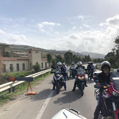 036 Foto Di Gruppo In Moto Insieme Alla Miniera