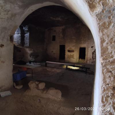 031 Il Vano Di Sinistra Con Un Ingresso Indipendente Che In Origine Era Una Finestra