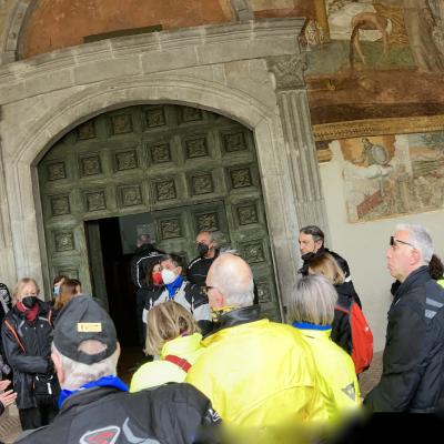 32 La Chiesa E Il Convento Di Sant Antonio Costruiti Dai Minori Osservanti Nel Secolo XV presentano una ampia facciata fornita di portico