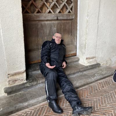 39 Guglielmo Riposa All Ingresso Della Cappella Funeraria Del Carmine Dove Riposavano I Sanseverino