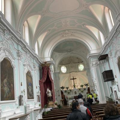 43 Sugli Altari Laterali Si Trovano Ottime Tele Di Autori Differenti Databili Tra Il Xvi E Il Xviii Secolo