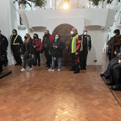 48 Cristina Ci Fa Accomodare Nelle Sedute Del Coro