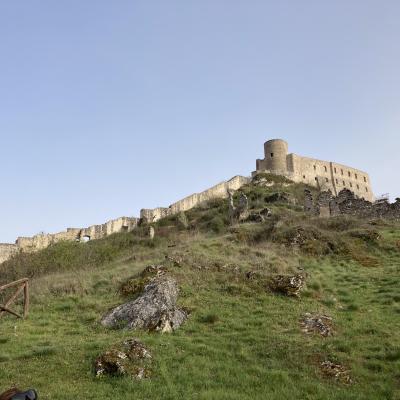 114 Il Castello Visto Dai Ruderi Della Vecchia Citta