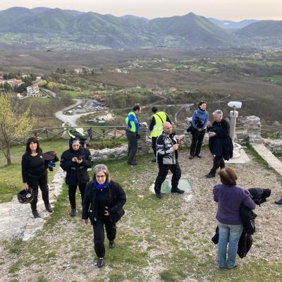 124 Che Conduce Dalla Fine Del Primo Ponte All Ingresso Del Ponte Alla Luna