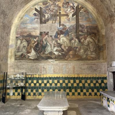 49 Le Piastrelle Gialle E Verdi Servivano Per Attirare A Se Le Mosche Sopra Una Deposizione Del Cristo Attorniato Da Monaci Certosini
