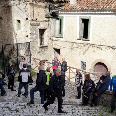 86 Brienza Possiede Un Centro Storico Che E Uno Dei Borghi Medievali Piu Belli Dell Italia Meridionale Tra Vicoli Stretti Come Budelli E Ripide Salite Prima Di Raggiungere Il Castello