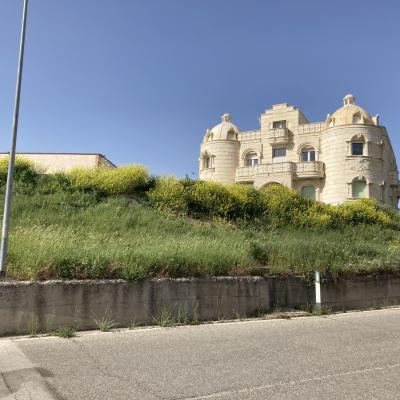 116 La Villa Dei Cancellara Titolari Della Ditta O.cm. Demolitori Idraulici