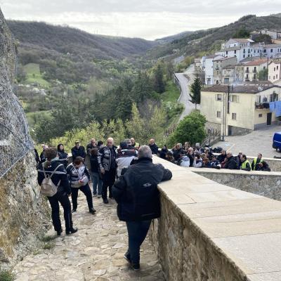 27 Molto Probabilmente La Parte Piu Antica Della Costruzione La Ritroviamo Nell Angolo Sud Orientale Coincidente Con La Parte Piu Alta Della Rupe