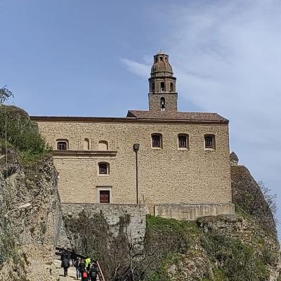 57 La Chiesa Madre Di Laurenzana Nota Oggi Come S Maria Assunta Succede All Antica Santa Maria De Plateis La Cui Costruzione Risale Al 1222