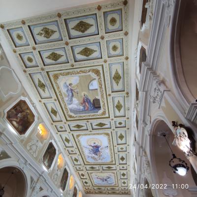 63 Sul Soffitto Della Navata Centrale Si Possono Inoltre Ammirare Affreschi Attribuiti Al Colonna Dipinti Su Tela I Santi Del Pietrafesa