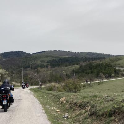 74 Si Percorre Una Strada Immersa Tra Le Montagne Neanche Segnalata Sulle Cartine Ma Molto Bella