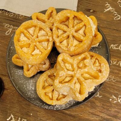 96 I Biscotti A Forma Di Ruota Di Carretto Ripieni Di Ricotta Vaccina