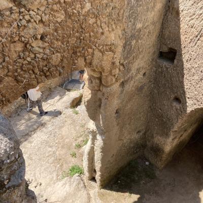 017 L Insediamento Rupestre Detto Anche Grotte Ha Una Superficie Di Circa 3000 Mq E Gli Studi Circa La Sua Origine Sono Tutt Ora In Corso