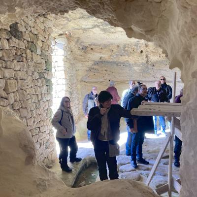 015 Tra Una E L Altra Stanza Cunicoli Di Collegamento