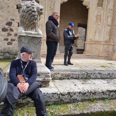057 Personaggi Indigene In Giro Per Il Sito