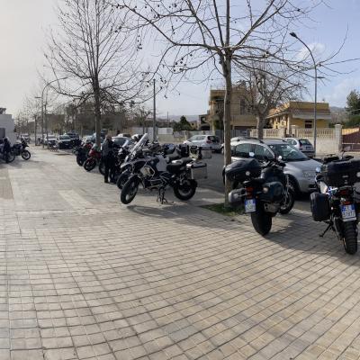 052 Si Decide Di Ripartire Dopo Una Lunga Estenuante Ricerca Del Percorso Da Fare